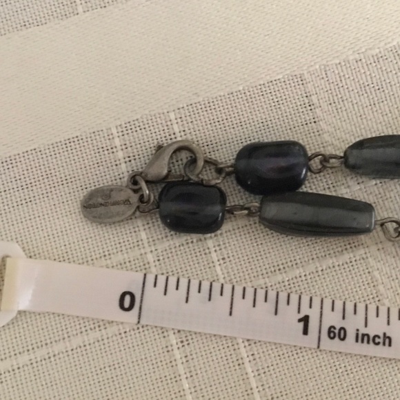 HOST PICK- VINTAGE WORTHINGTON LONG BEAD CAMEO NECKLACE. - Picture 8 of 8